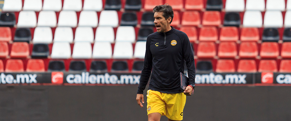 Cirilo Saucedo dirigió la práctica del Gran Pez