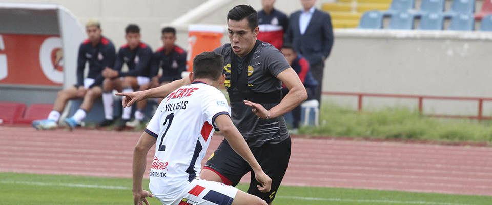 DORADOS GOLEA A CIMARRONES EN HERMOSILLO