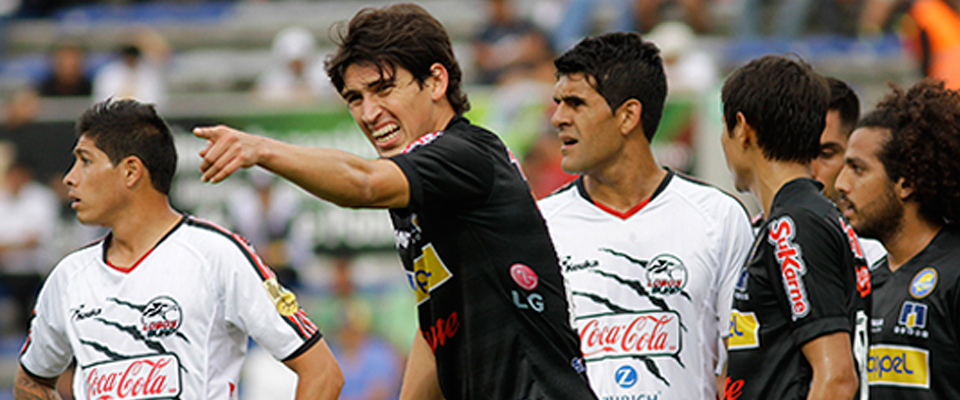 REVÉS EN EL ESTADIO UNIVERSITARIO BUAP