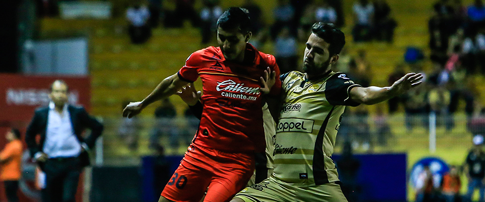 DORADOS VENCE A MONARCAS EN EL ESTADIO BANORTE