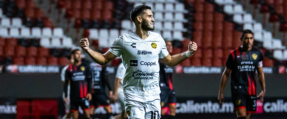 VICTORIA DE ORO PARA DORADOS