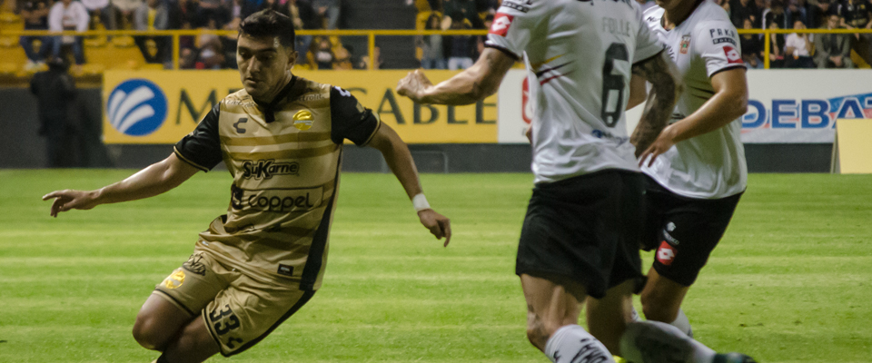 NOCHE DE COPA CORONA MX EN EL ESTADIO BANORTE