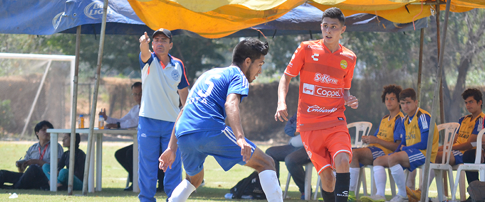 POR EL PASE A LA FINAL EN LA TERCERA DIVISIÓN