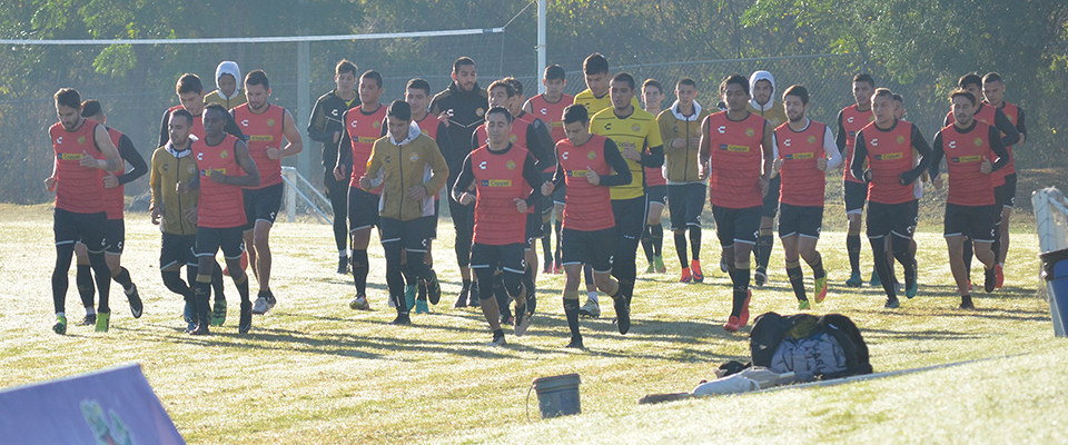 EL EQUIPO DE SINALOA VISITA A LOBOS BUAP