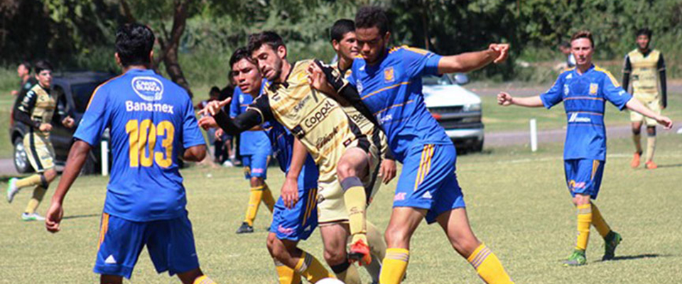 DORADOS PREMIER VISITA A LA UACH