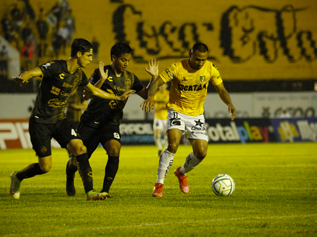 José Lugo anotó el tanto para Sinaloa