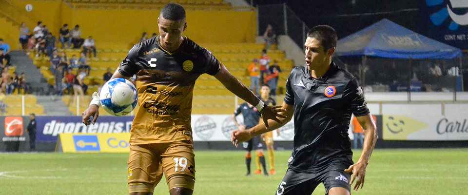 DORADOS Y CORRECAMINOS IGUALAN EN CULIACÁN