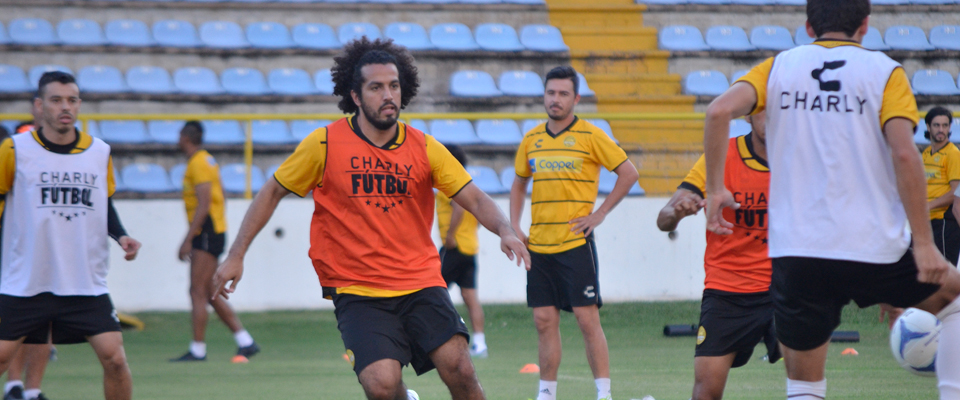 CON BRÍOS RENOVADOS, DORADOS VISITA A CRUZ AZUL