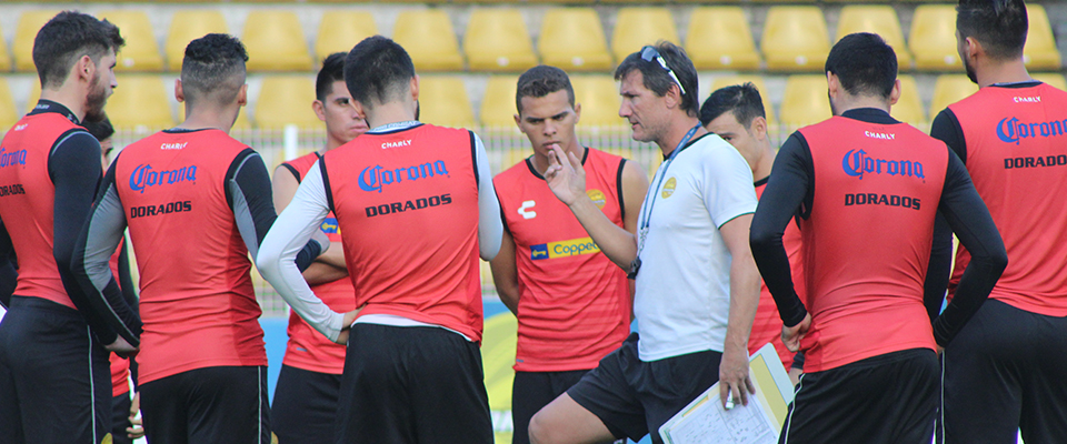 LLEGA DORADOS POR LOS TRES PUNTOS A CANCÚN